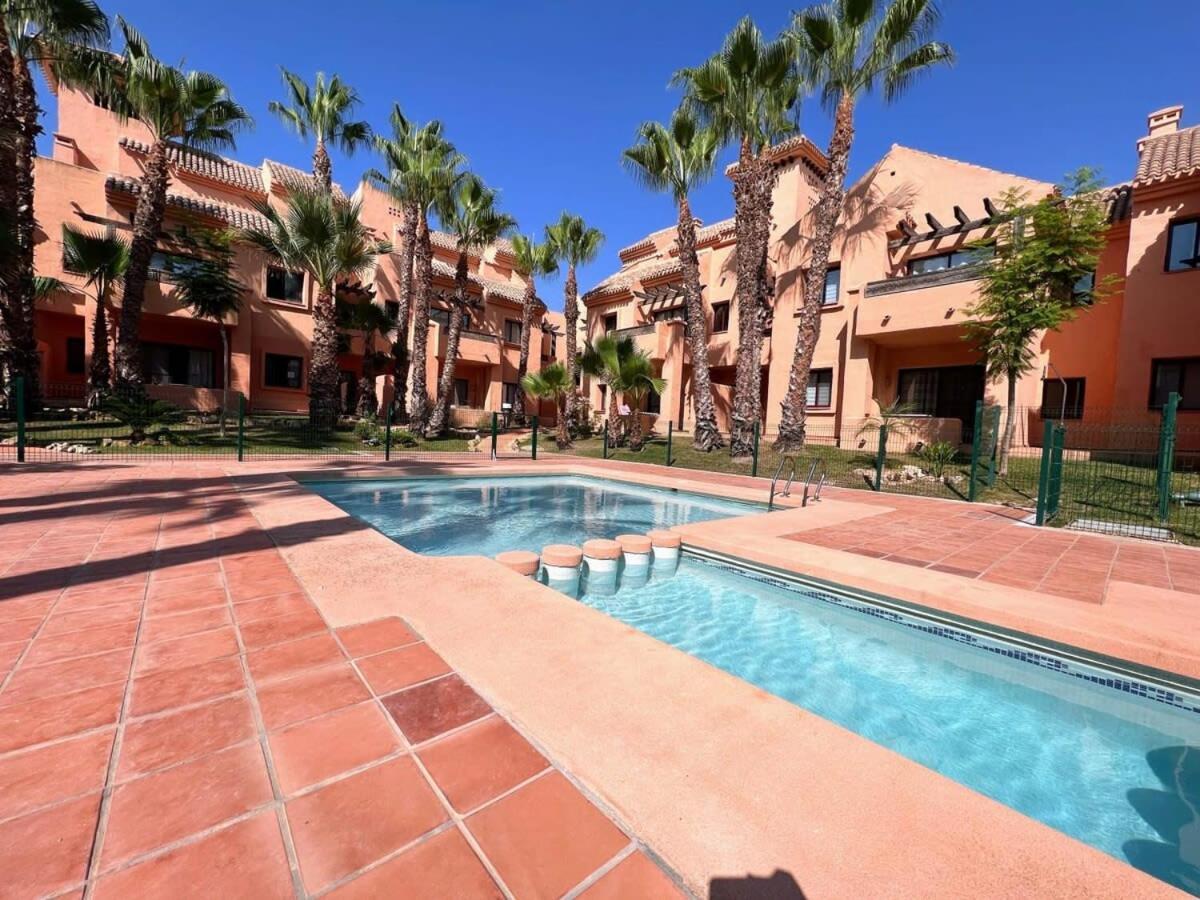 Modern 2 Bedroom Beachside Apartment Nr72 Los Alcázares Εξωτερικό φωτογραφία